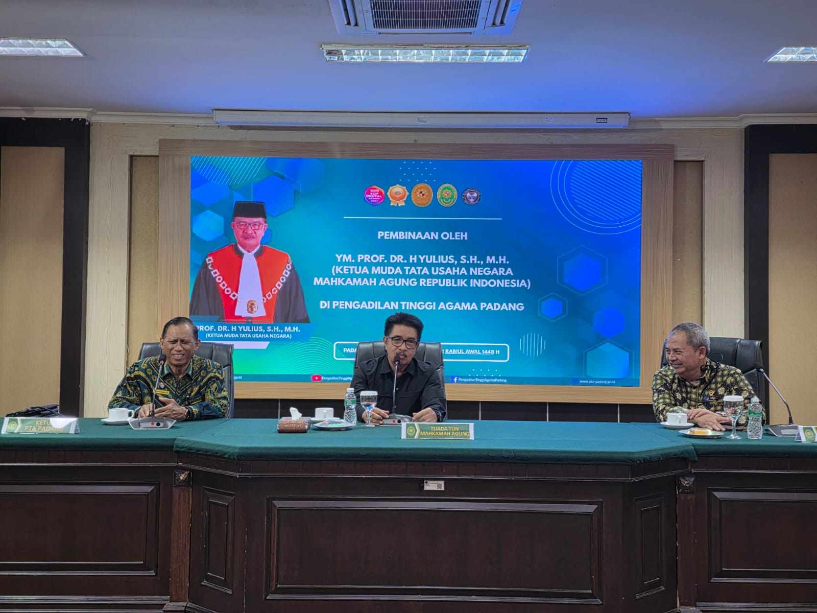 Kegiatan Pembinaan Ketua Muda Tata Usaha Negara MARI