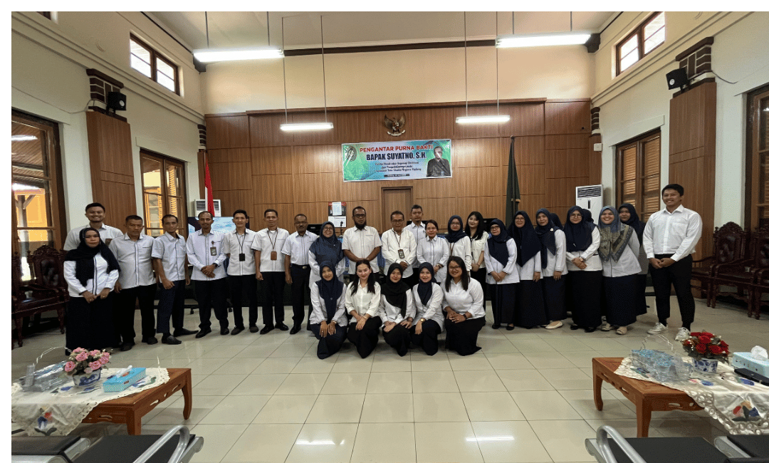 Acara Pelepasan Purnabakti Panitera Pengganti Bapak Suyatno, S.H.