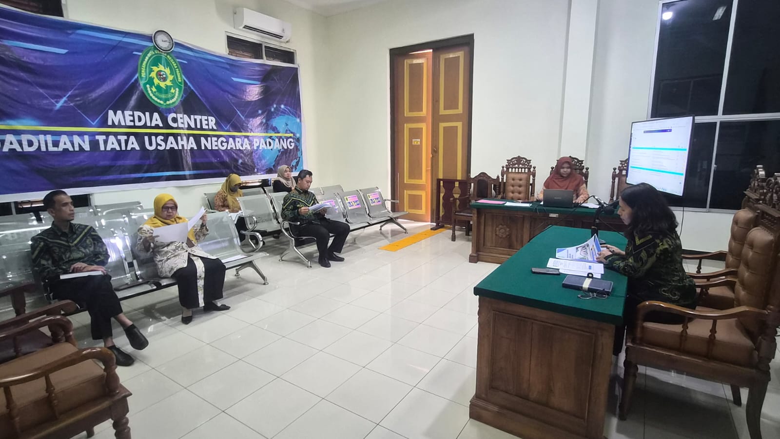 Rapat Monitoring dan Evaluasi Capaian Kinerja dan Rencana Aksi Kinerja Triwulan I Tahun 2026