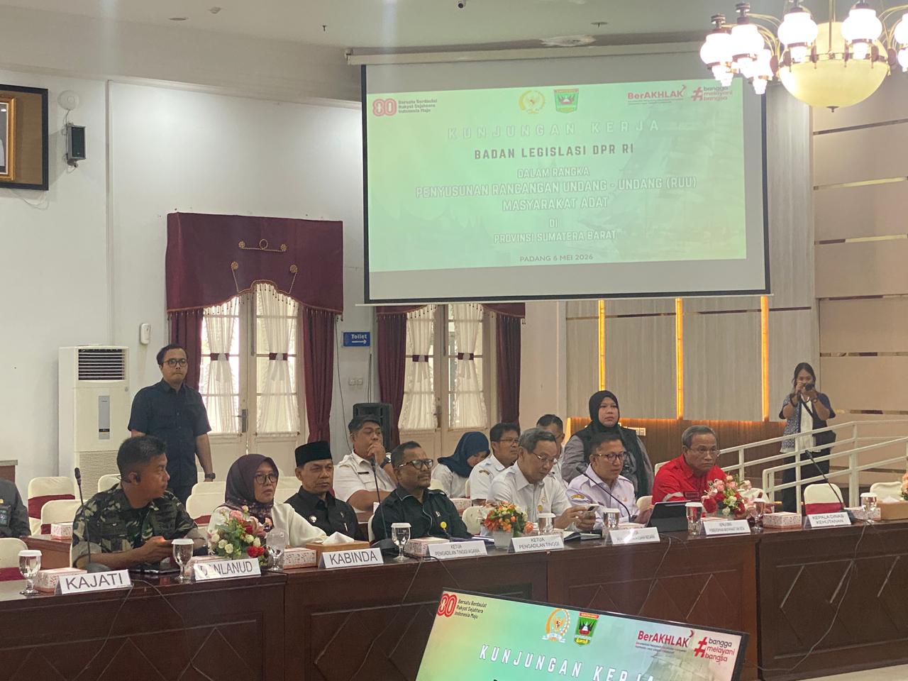 Kegiatan Acara pertemuan dengan Badan Legislasi DPR
