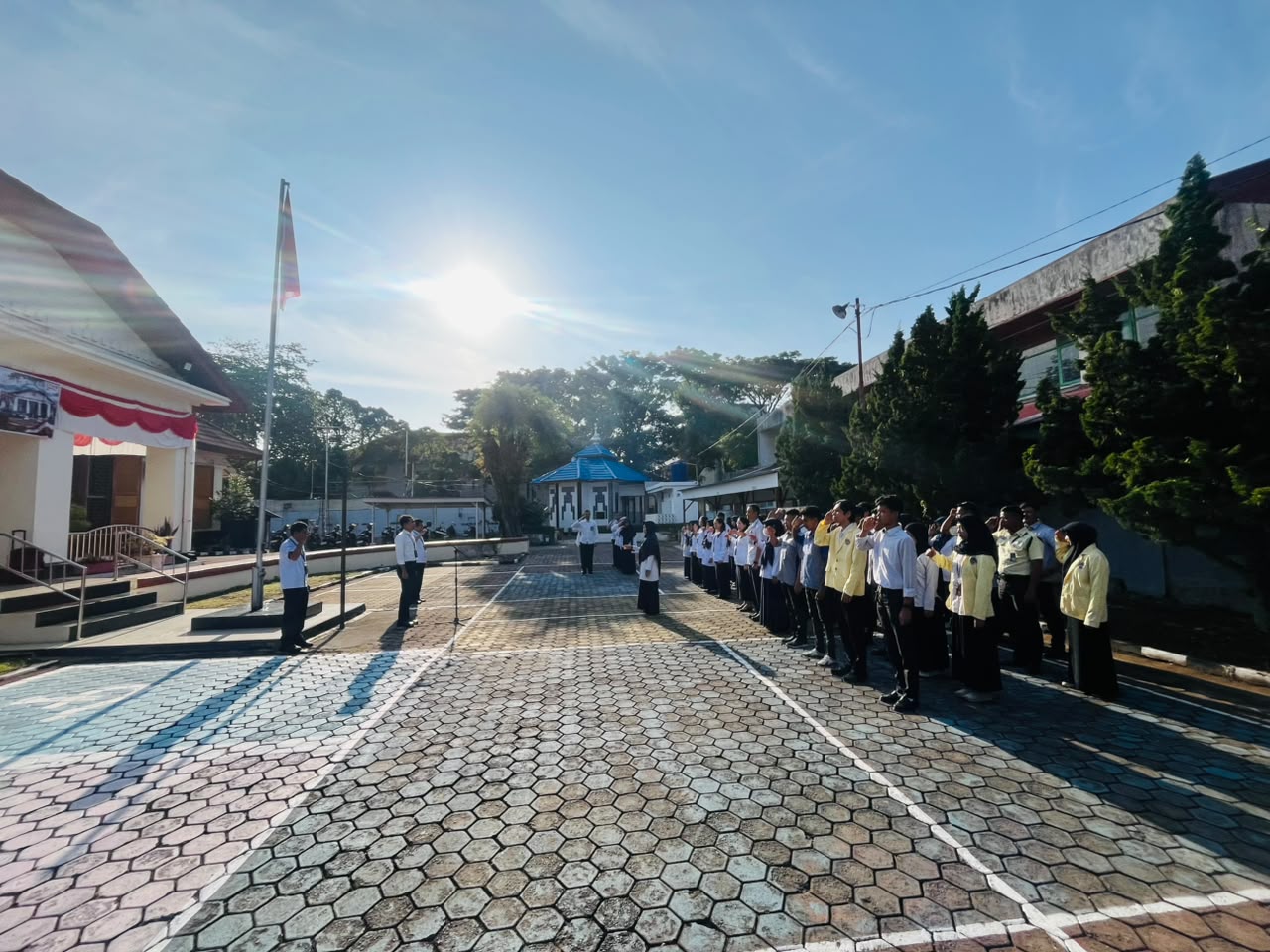 Kegiatan Rutin Apel Pagi PTUN Padang