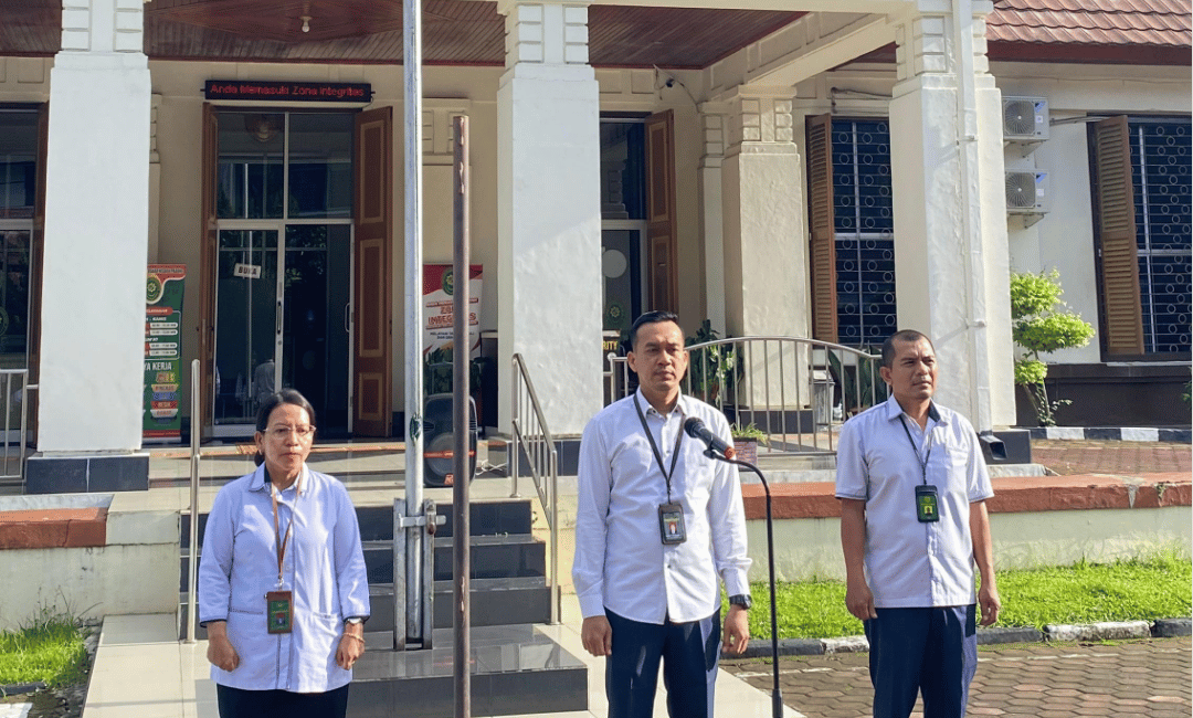 Kegiatan Apel Pagi PTUN Padang