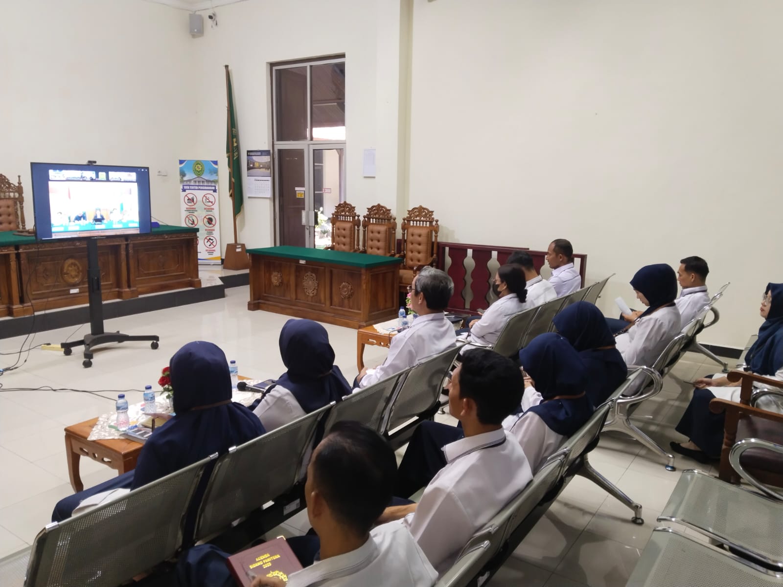 Kegiatan Monitoring dan Evaluasi Percepatan Penyelesaian Perkara