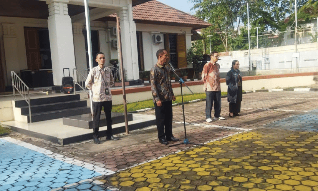 Kegiatan Rutin Apel Sore PTUN Padang