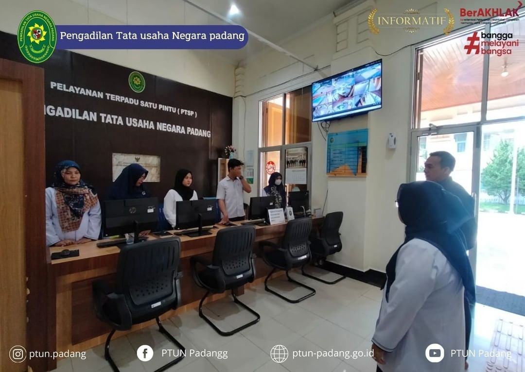 Briefing petugas PTSP