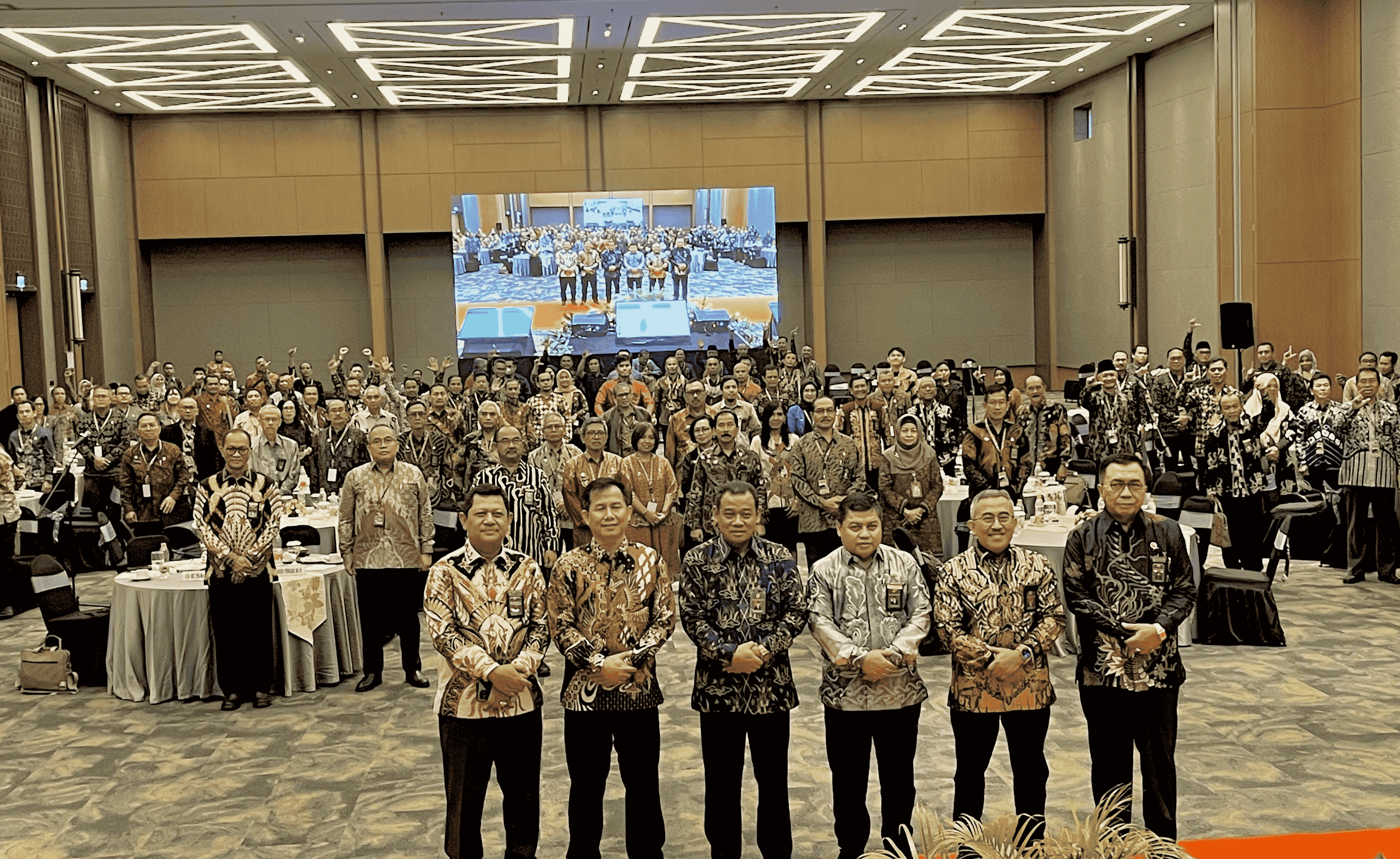 Pembinaan Teknis Dan Administrasi Yudisial Oleh Pejabat Eselon I di Mataram