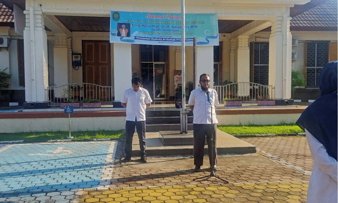 Kegiatan Apel pagi PTUN Padang