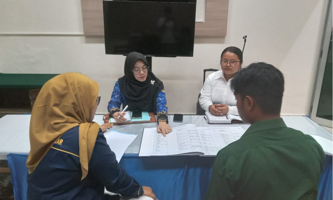 Monitoring dan Evaluasi Bulanan Posbakum