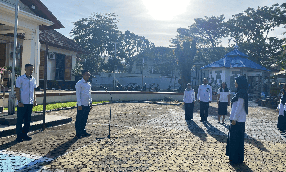 Kegiatan Apel pagi PTUN Padang