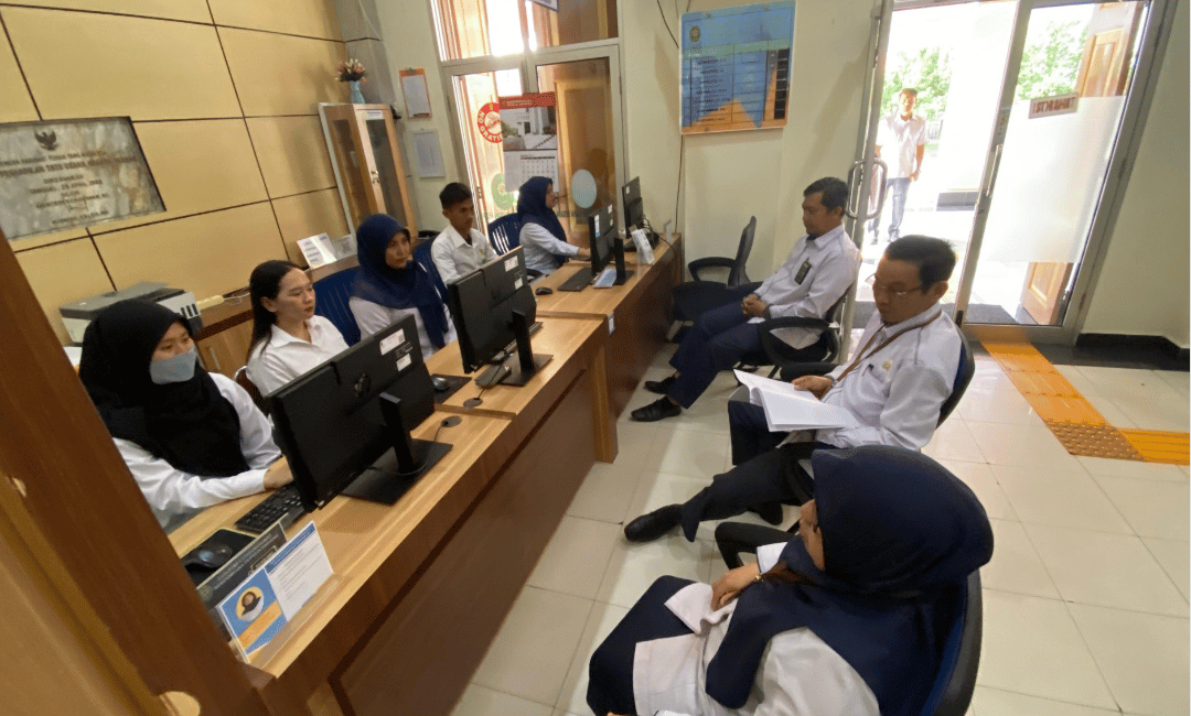 Monitoring Dan Evaluasi serta Briefing Petugas PTSP PTUN Padang