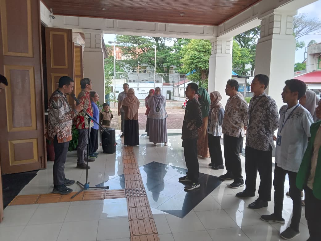 Kegiatan Rutin Apel Sore PTUN Padang