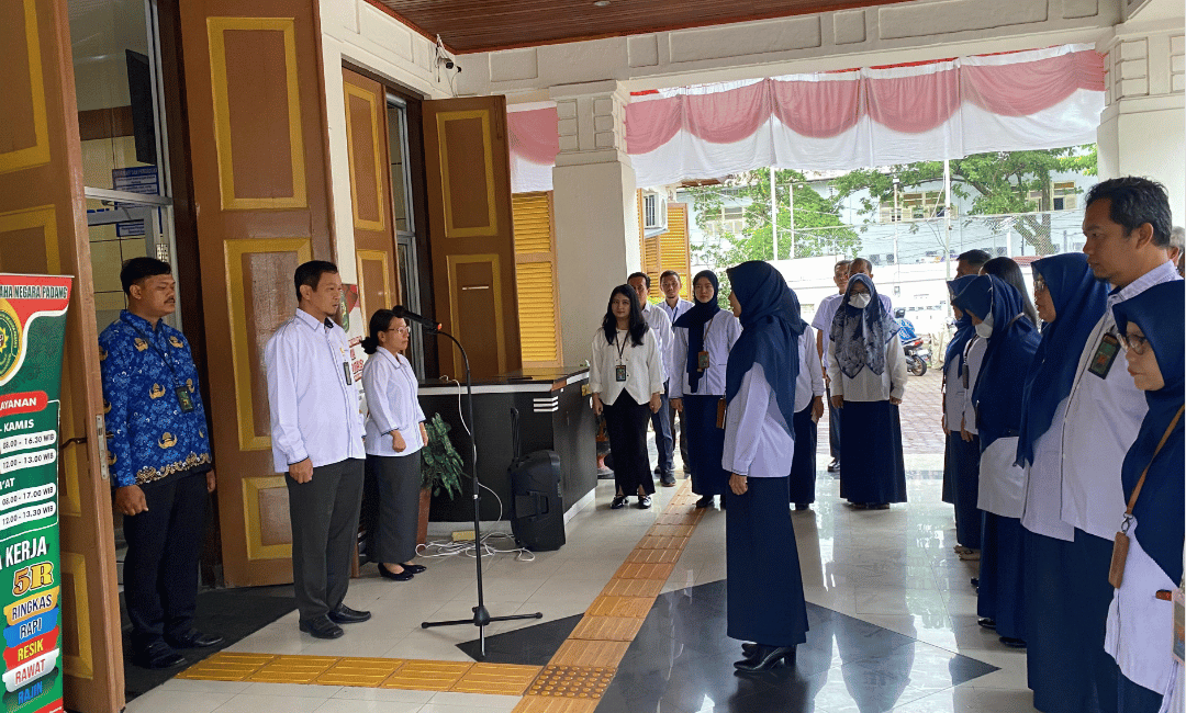 Kegiatan Apel Pagi PTUN Padang