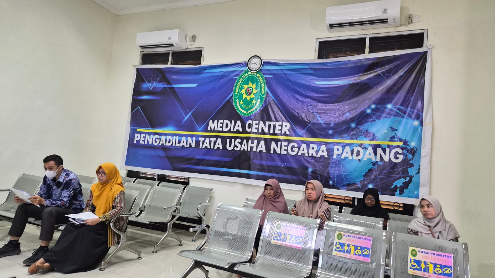 Rapat Komite Anggaran tentang Perencanaan Pelaksanaan Anggaran DIPA 01 dan DIPA 05