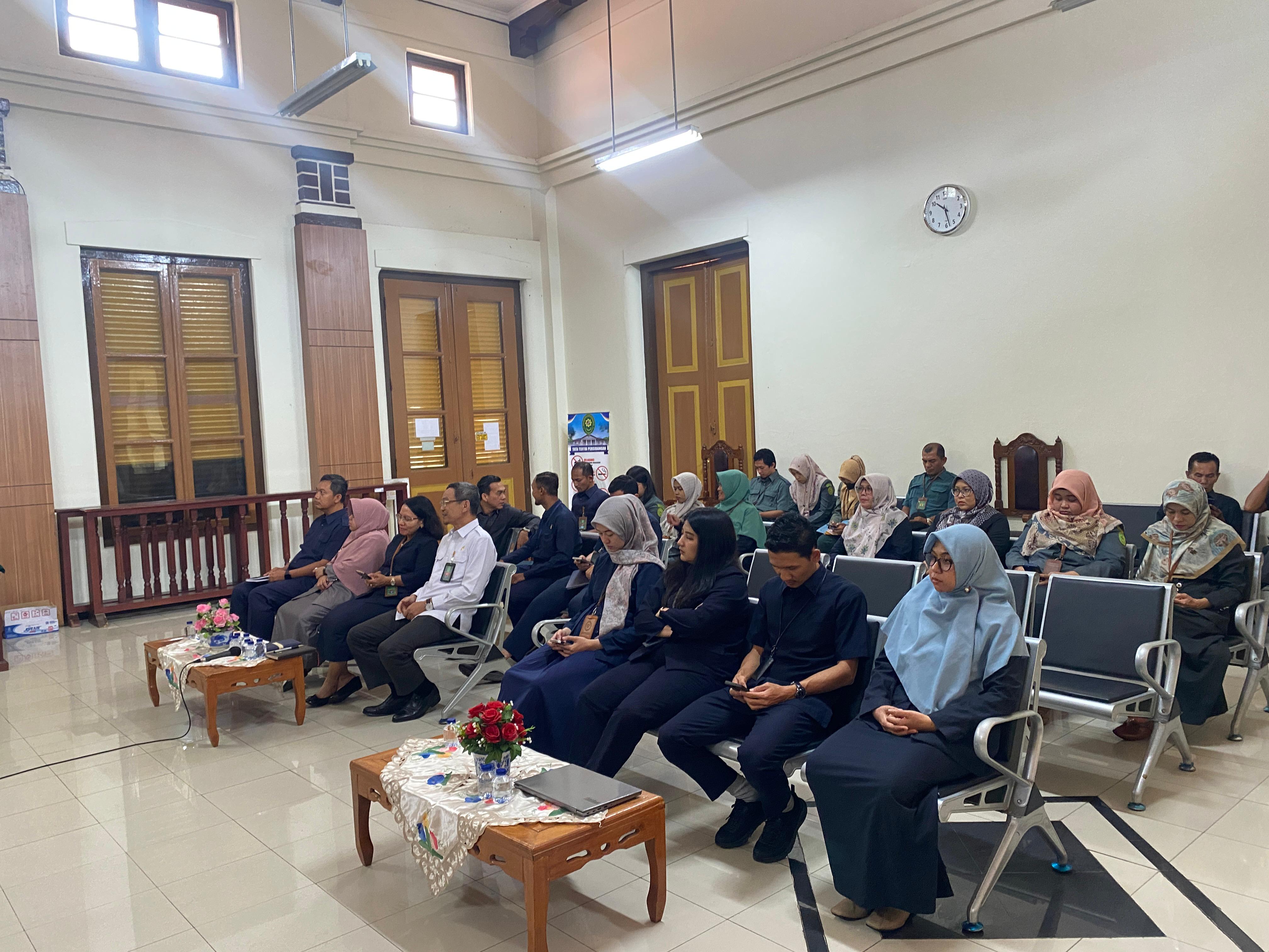 Pembinaan dari Ketua Kamar Tata Usaha Negara Mahkamah Agung RI