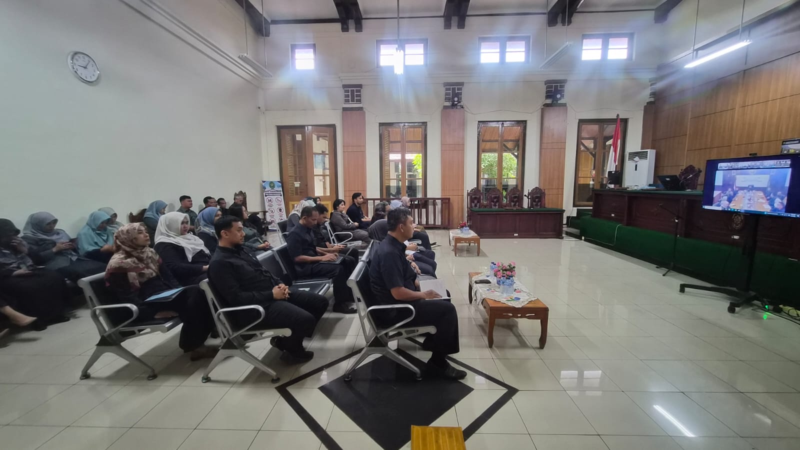 Pembinaan Dirjen Badilmiltun secara daring