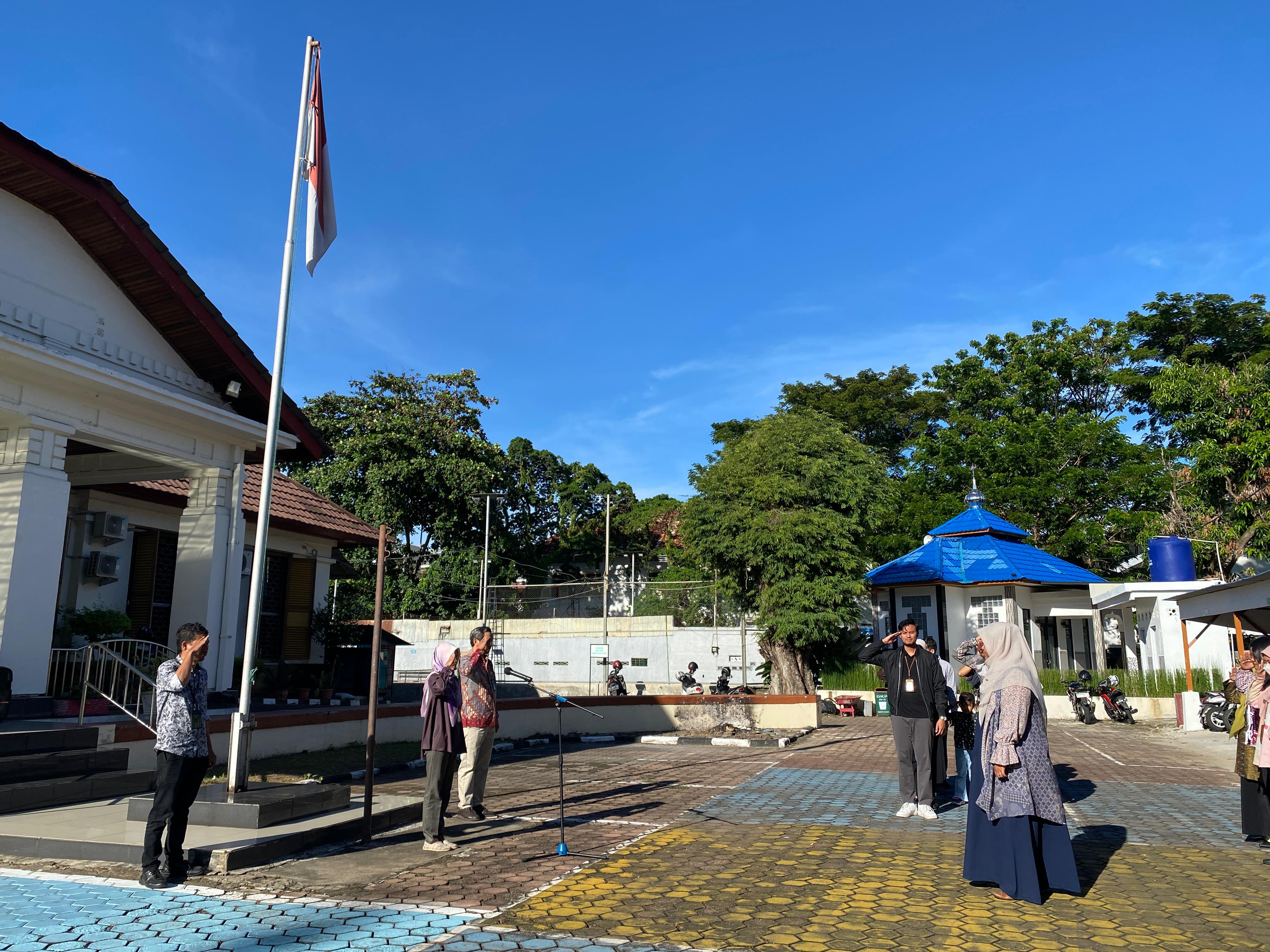 Kegiatan Rutin Apel Sore PTUN Padang