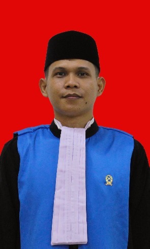 Erick Stevan Manik, S.H.